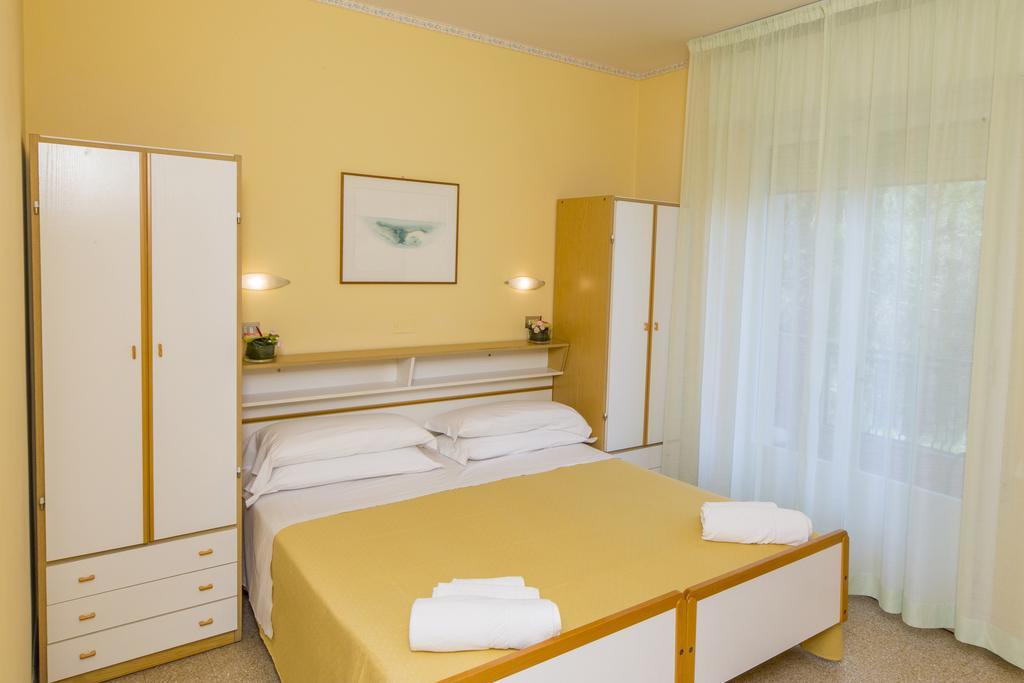 Hotel Rita Riccione Eksteriør billede